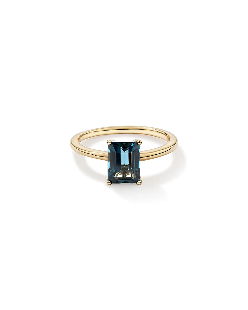 Emerald Cut London Blue Topaz Gemstone Solitaire Ring in 10kt Yellow Gold