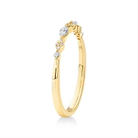 Bridal Ring with 0.15 Carat TW Diamonds in 14kt Yellow Gold