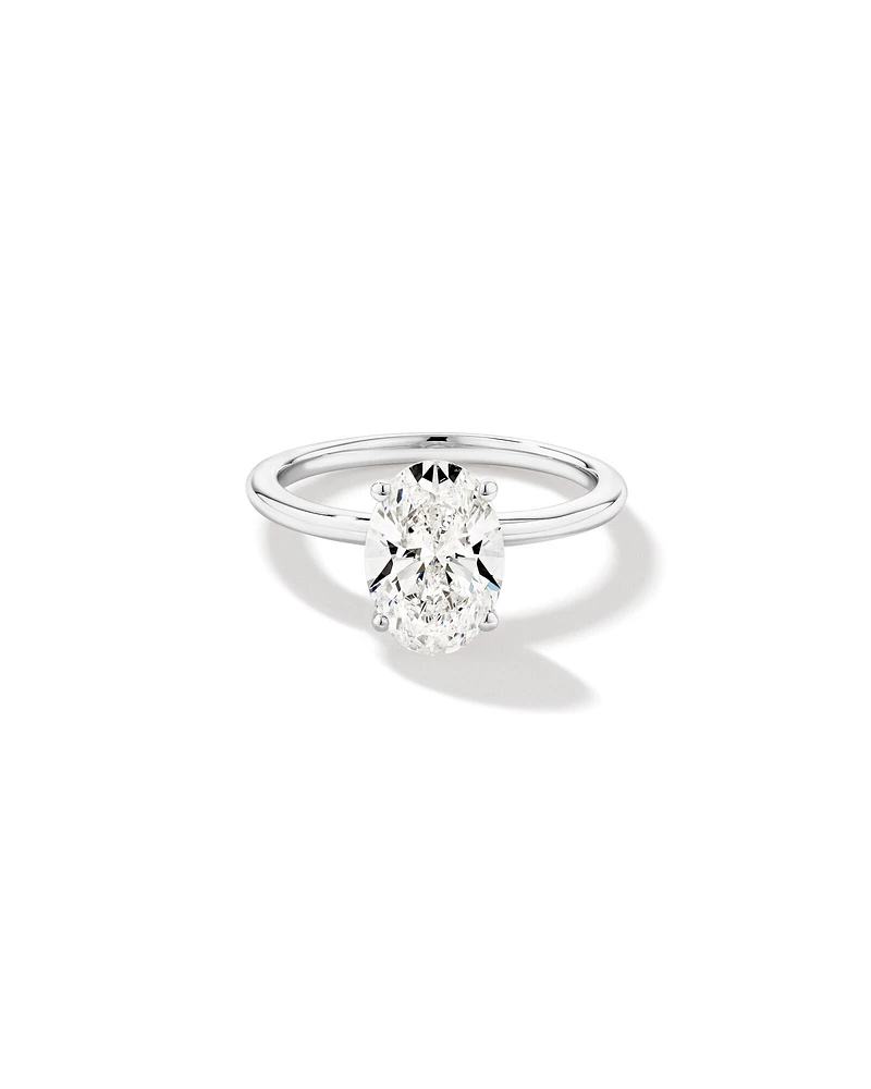 2,00 Carats Poids Total Bague De Fiançailles Solitaire En Diamant Cultivé En Laboratoire Coupe Ovale, En Or Blanc 14 Ct