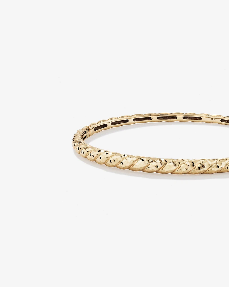 Diamond-Cut Crossaint Bangle in 10kt Yellow Gold