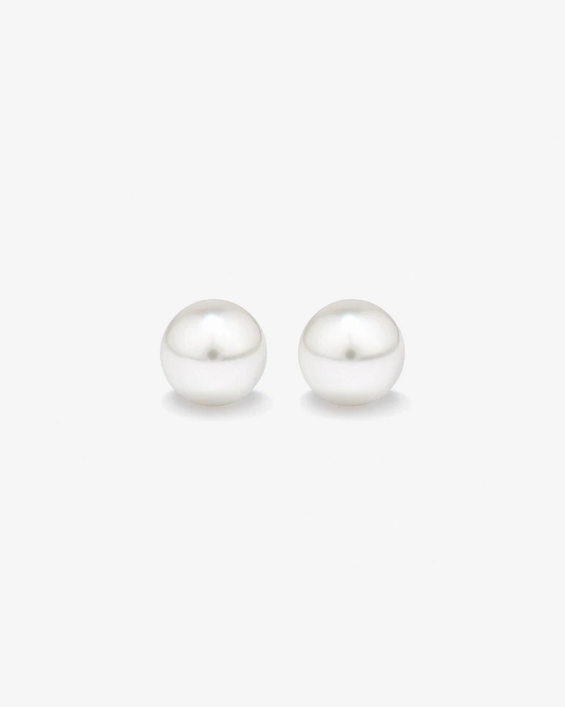 Stud Earrings with 4mm Round Cultured Freshwater Pearl in Silver