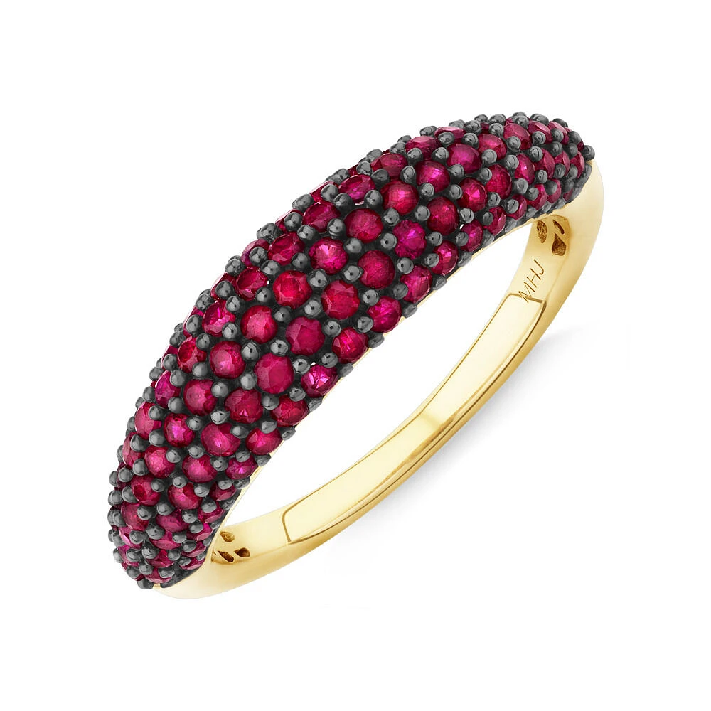 Ring with Ruby in 10kt Yellow Gold