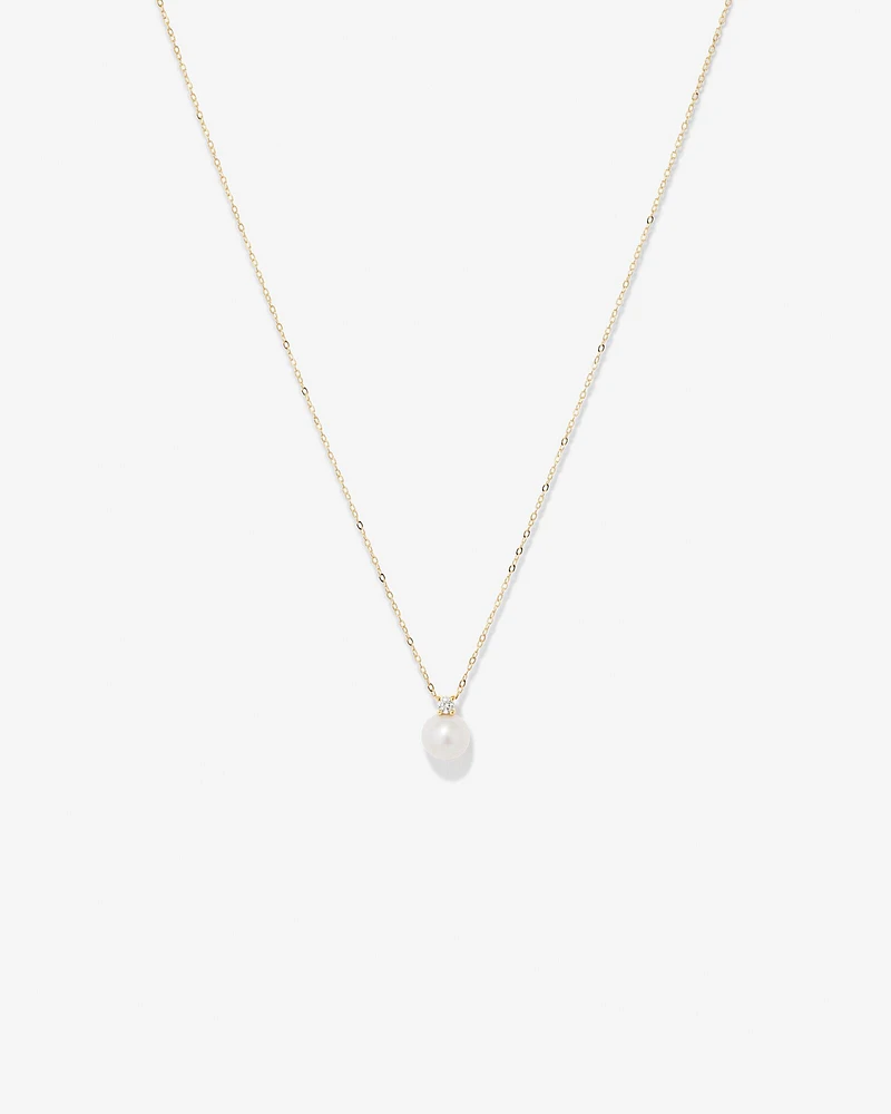 Cultured Freshwater Pearl and Diamond Pendant in 10kt Yellow Gold