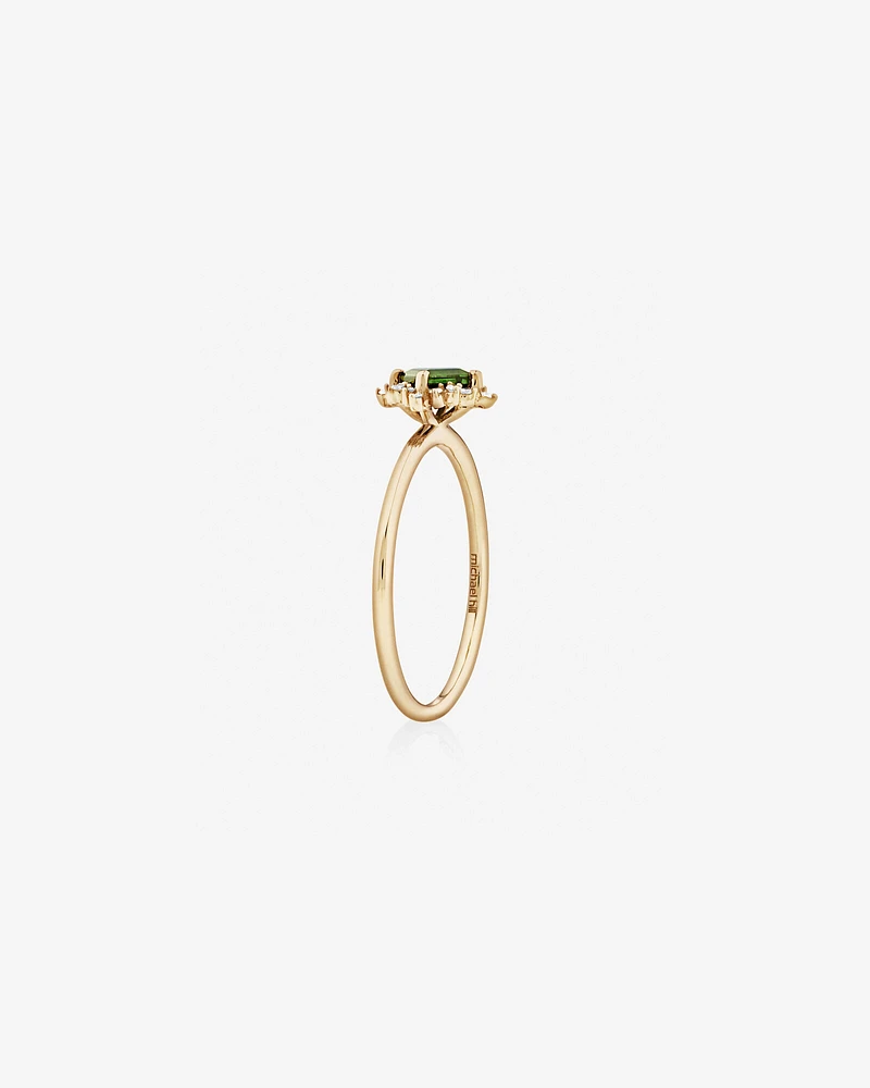 Ring with Green Tourmaline & Diamonds in 10kt Yellow Gold