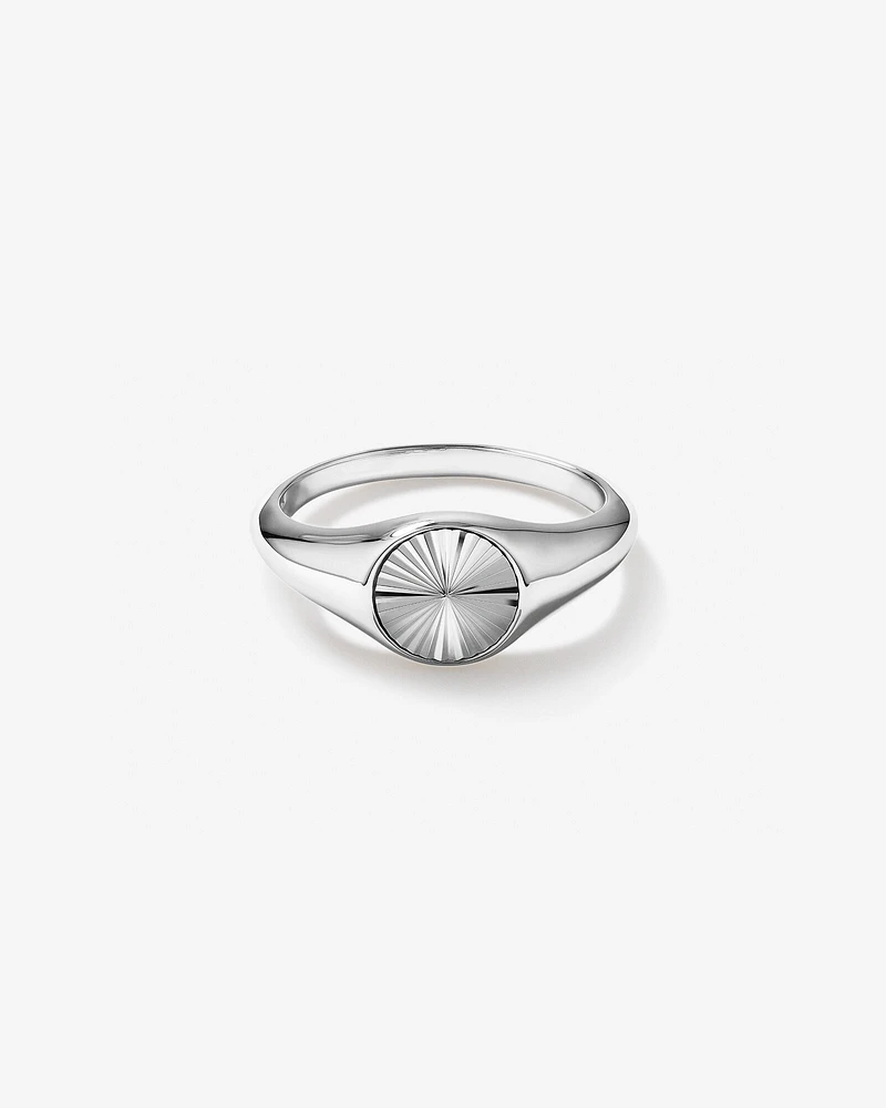 Sunray Round Signet Ring Sterling Silver