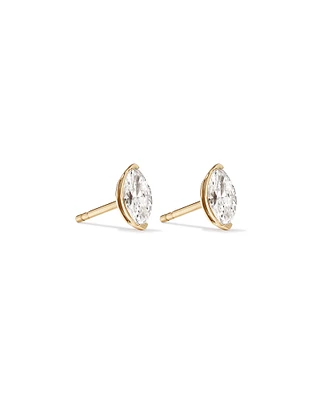 Boucles d'oreilles à tige avec solitaire taille marquise 0,60 carat TW et diamants cultivés en laboratoire en or jaune 10 carats