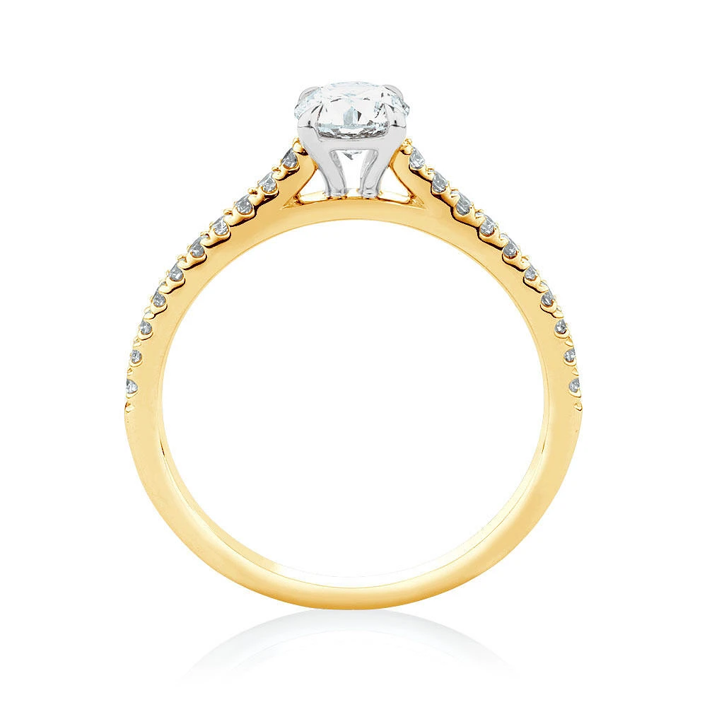 Bague de fiançailles en or blanc 14 K avec diamants totalisant 0,78 ct