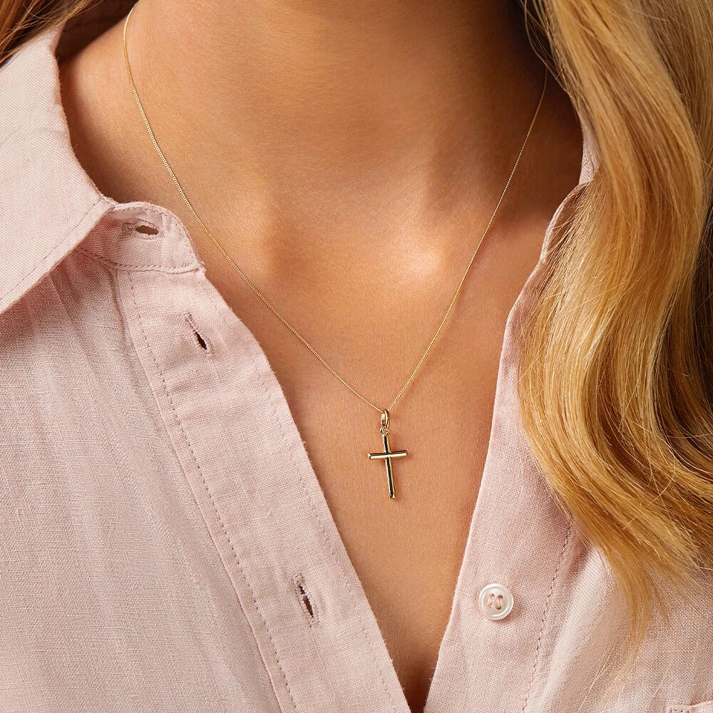 Cross Pendant in 10kt Rose Gold