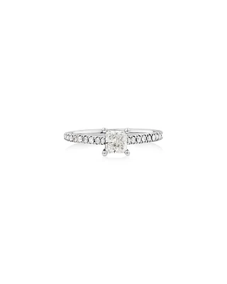 Bague de fiançailles en or blanc 14 K avec diamants totalisant 0,78 ct