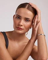 0,45 carat TW bracelet jonc avec diamant de laboratoire taille ovale en argent sterling