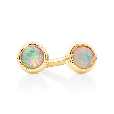 Stud Earrings with Opal in 10kt Gold