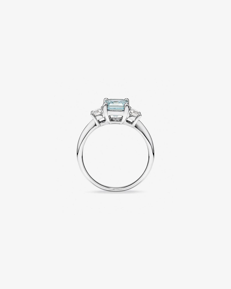 Ring with Aquamarine & 0.40 Carat TW of Diamonds in 10kt White Gold