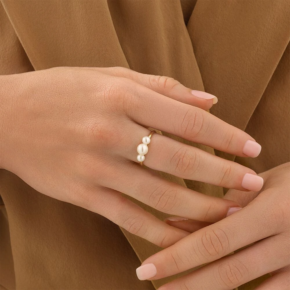 3 Stone Ring with Cultured Freshwater Pearls in 10kt Yellow Gold