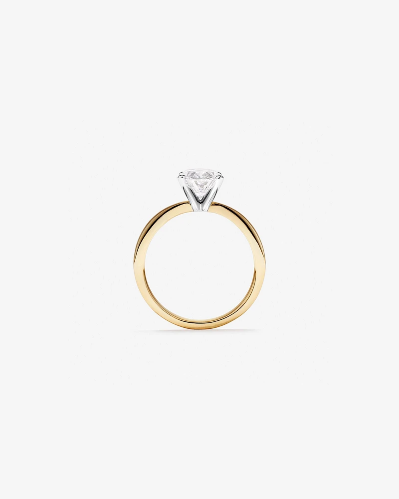 Bague de fiançailles solitaire en or jaune et blanc 14 carats, taille ovale, diamant de synthèse de 2,00 carats