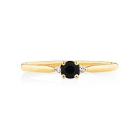 3 Stone Ring with Sapphire & Diamonds in 10kt Yellow Gold