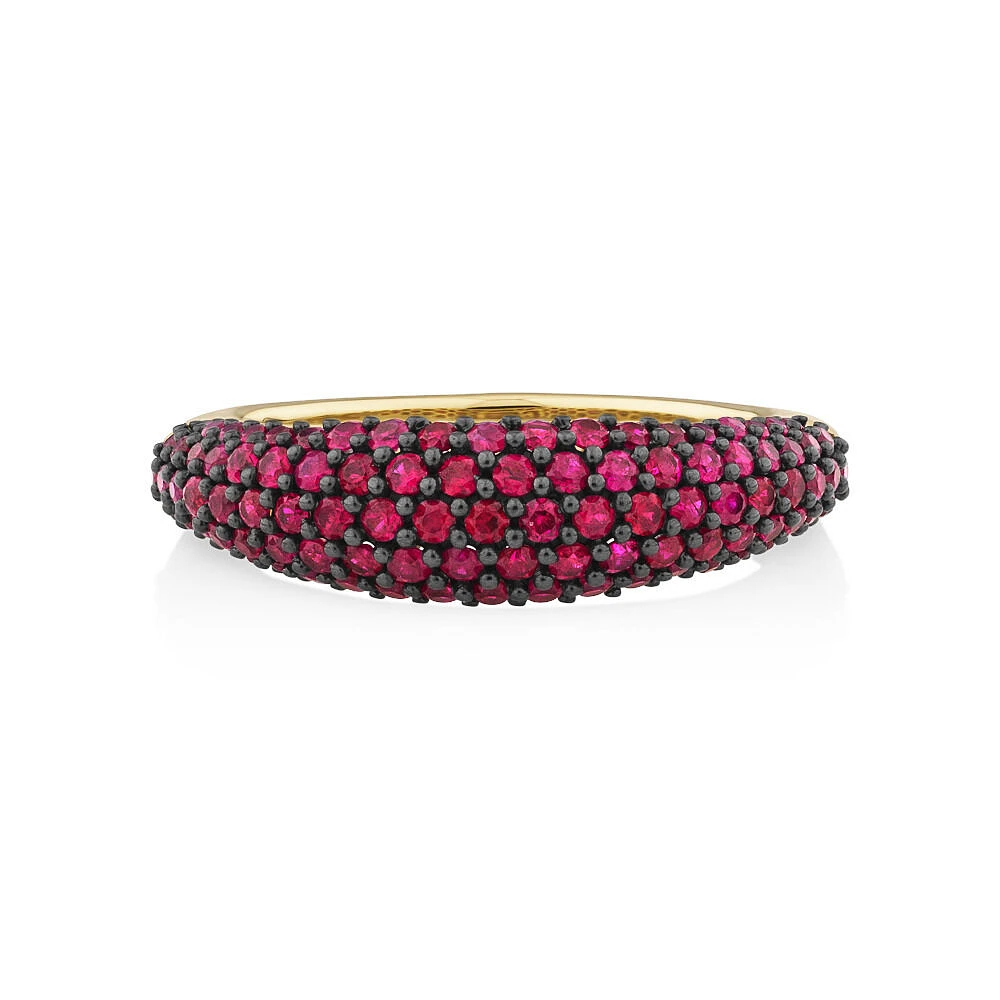 Ring with Ruby in 10kt Yellow Gold