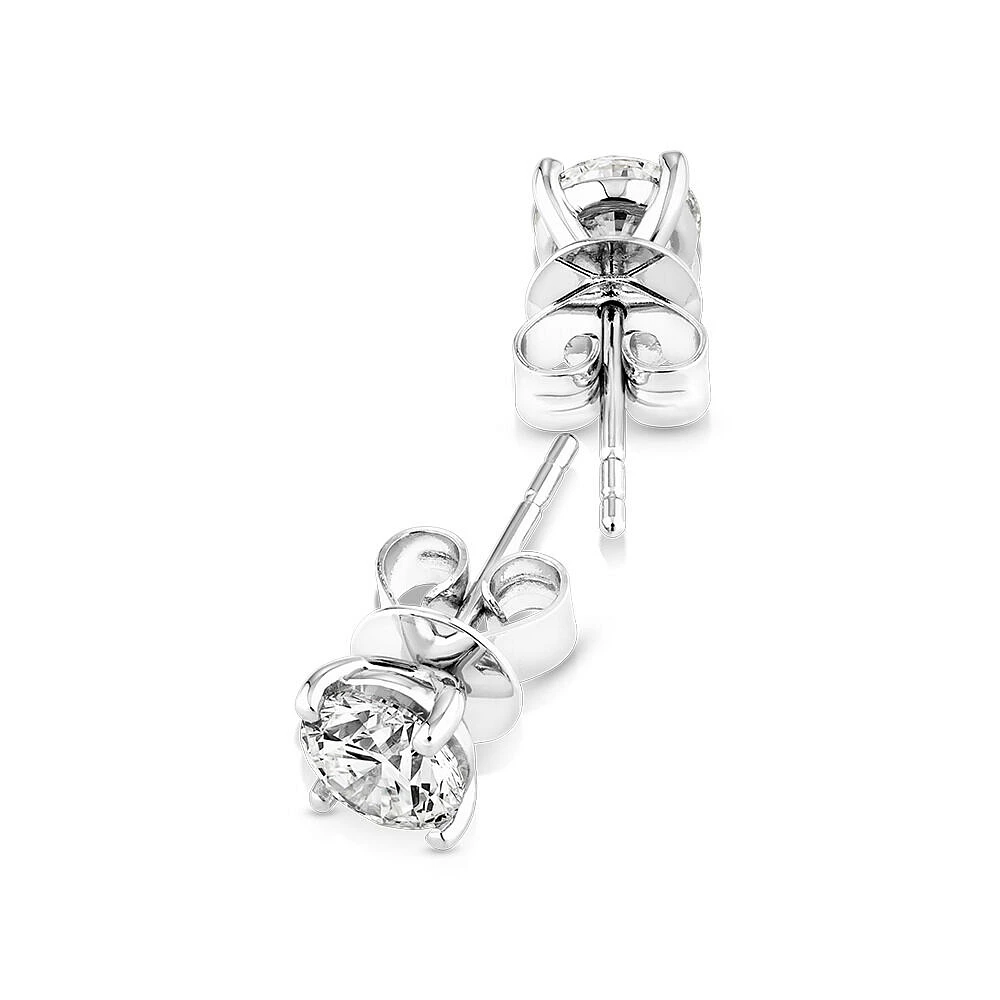 1,00 Carat TW Boucles d'oreilles puces solitaires en diamant parfaites en or blanc 18kt