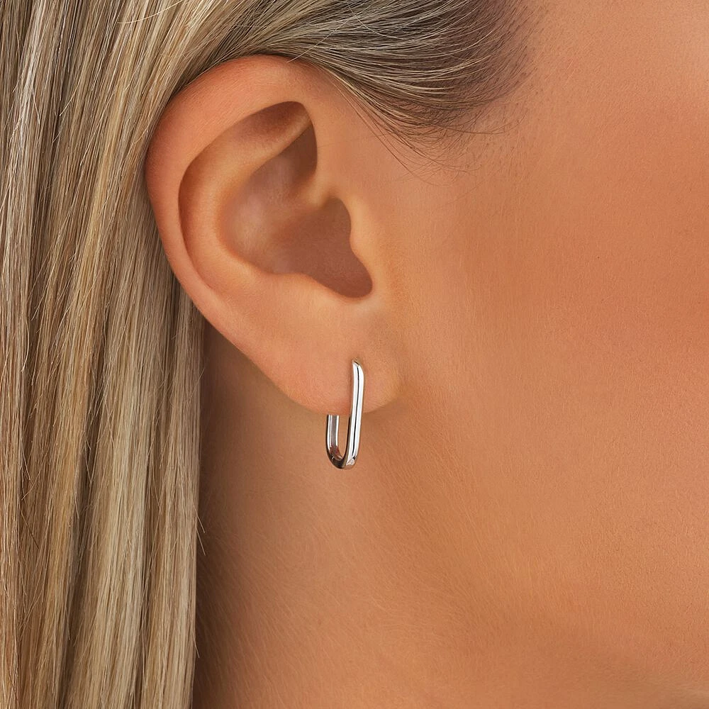 Huggie Paperclip Earrings in Silver