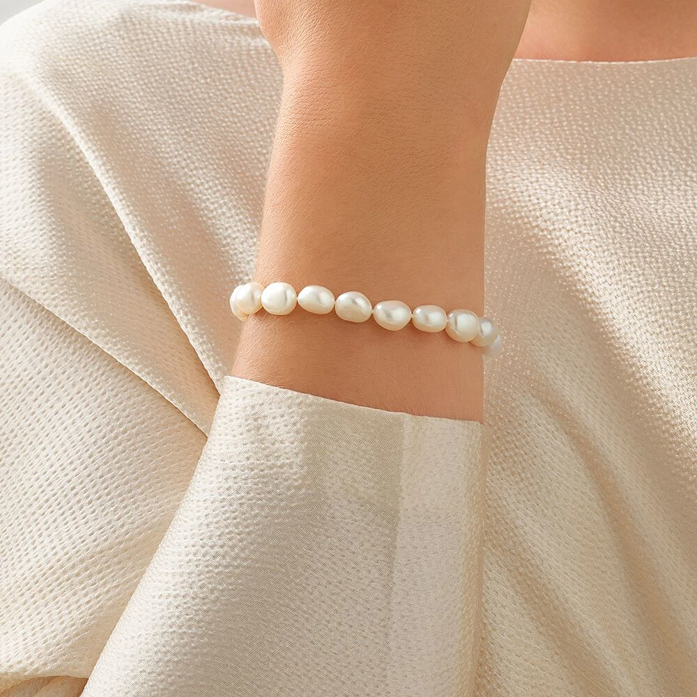 Baroque Pearl Bracelet in 10kt Yellow Gold