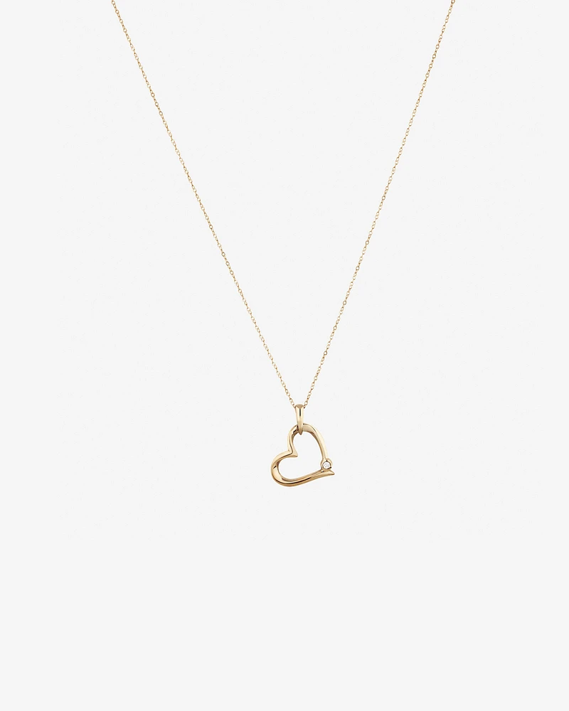 Heart Pendant with A Diamond in 10kt Yellow Gold