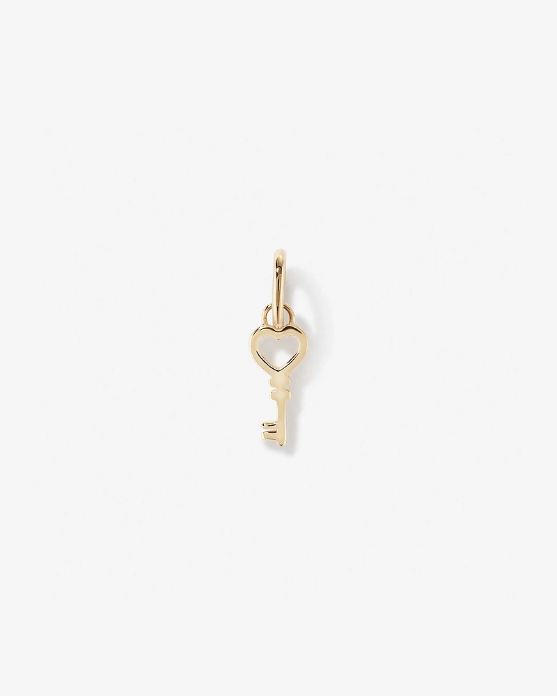 Love Heart Key Pendant in 10kt Yellow Gold