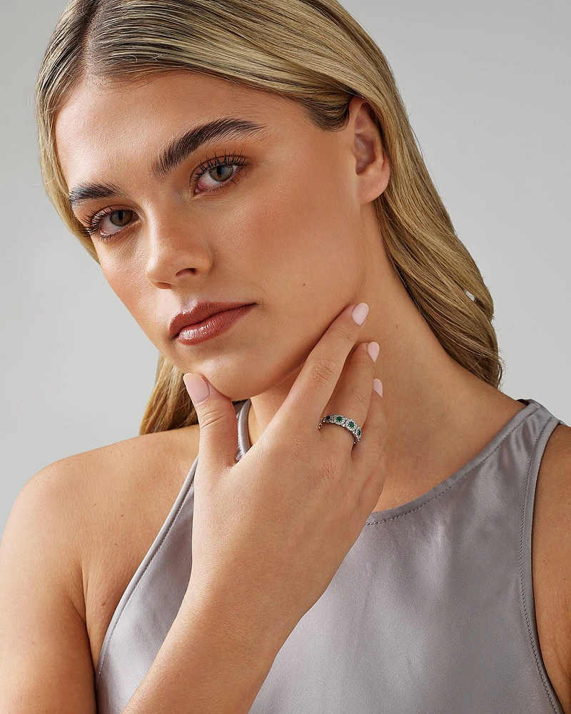Bubble Ring with Emerald & 0.50 Carat TW of Diamonds in 14kt White Gold