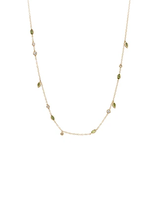 Collier en or jaune 10 K à tourmalines vertes et à diamants totalisant 0,14 ct