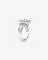 Oval Cluster Ring with 2.50 Carat TW of Diamonds in 14kt White Gold