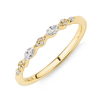 Bridal Ring with 0.15 Carat TW Diamonds in 14kt Yellow Gold