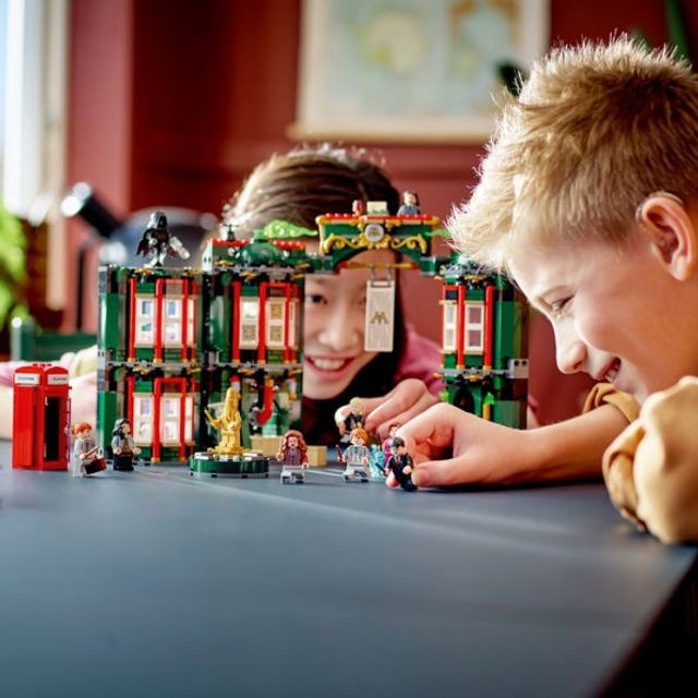 LEGO Harry Potter The Ministry of Magic 76403