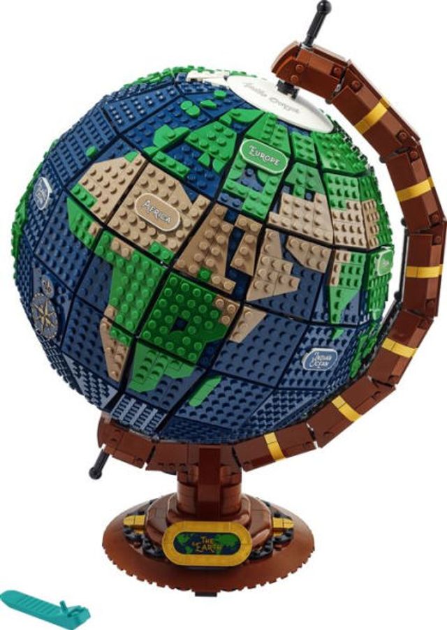 LEGO® Ideas The Globe 21332 (Retiring Soon)