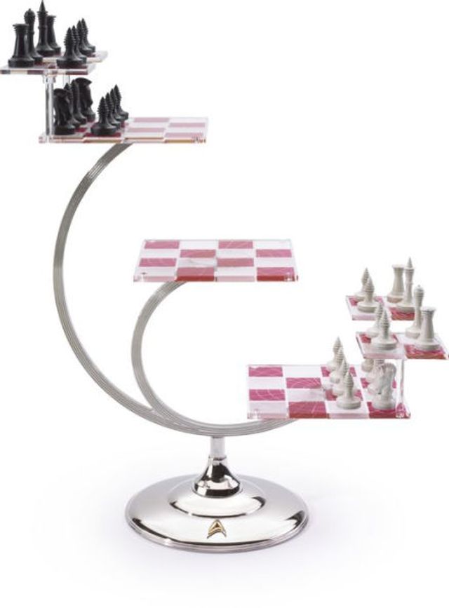 Star Trek Tridimenional Chess Set