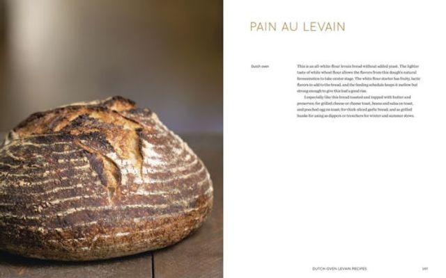 Evolutions Bread: Artisan Pan Breads and Dutch-Oven Loaves at Home [A baking book]