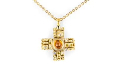 Mandarin Garnet Cross