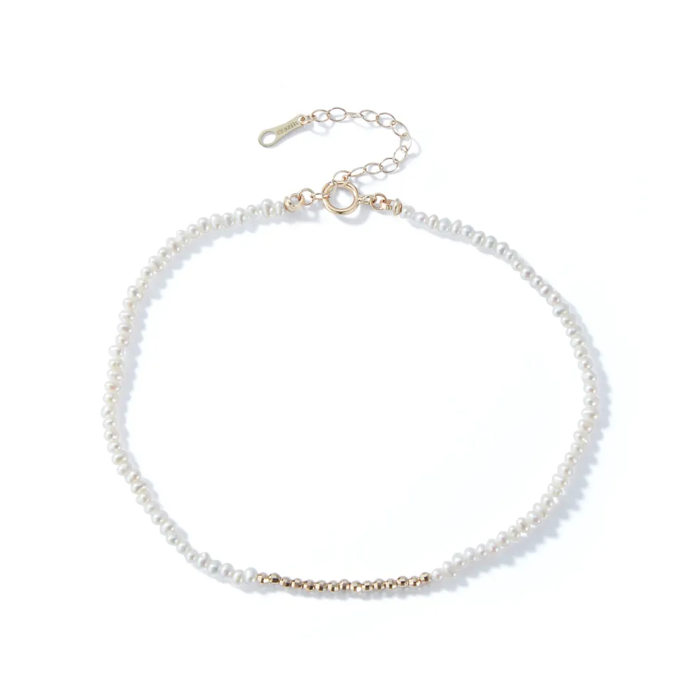 Dancing Pearl with Gold Accent Anklet