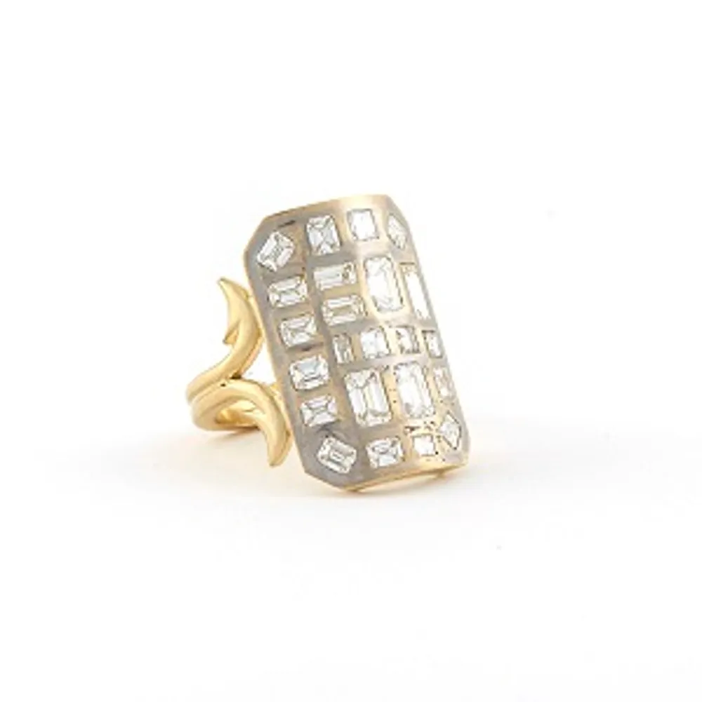 Ten Table Short Diamond Baguette Ring