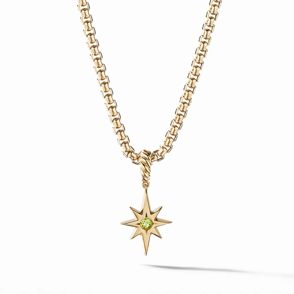 North Star Birthstone Amulet in 18K Yellow Gold with Peridot