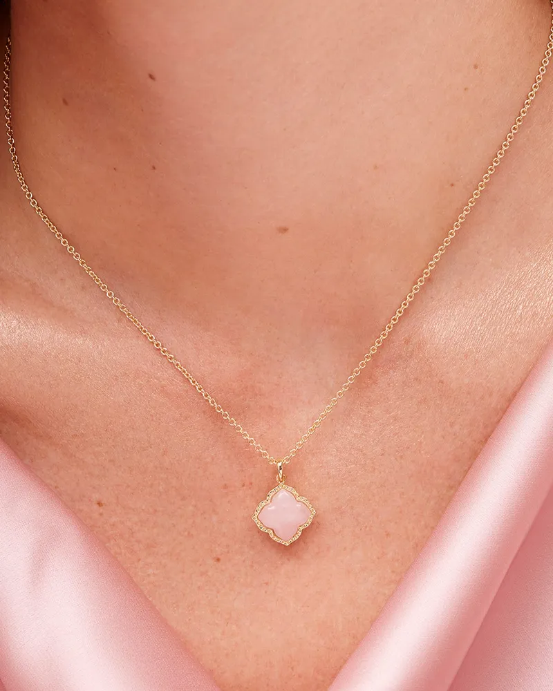 Mallory Gold Pendant Necklace in Rose Quartz