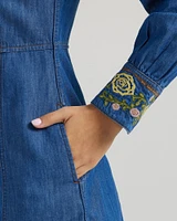 Wrangler® x Yellow Rose by Kendra Scott Embroidered Dress Washed Down Medium Blue