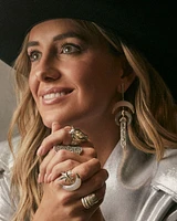 Lainey Wilson x Yellow Rose by Kendra Scott Vintage Gold Cocktail Ring Black Mix