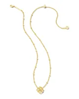 Kelly Short Pendant Necklace in Gold