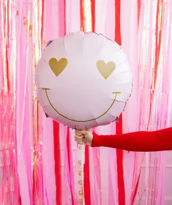 Heart Eyes Balloon