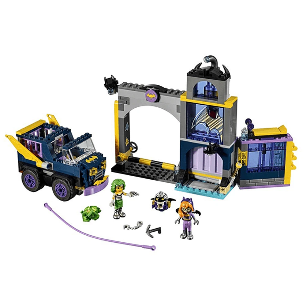 LEGO Batgirl Secret Bunker