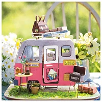 3D Wooden Puzzle – Happy Camper Trailer