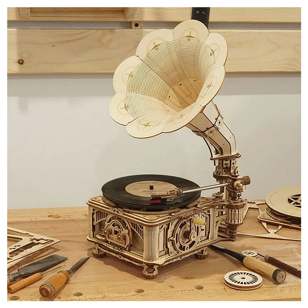 3D Wooden Puzzle – Black Gum Gramophone