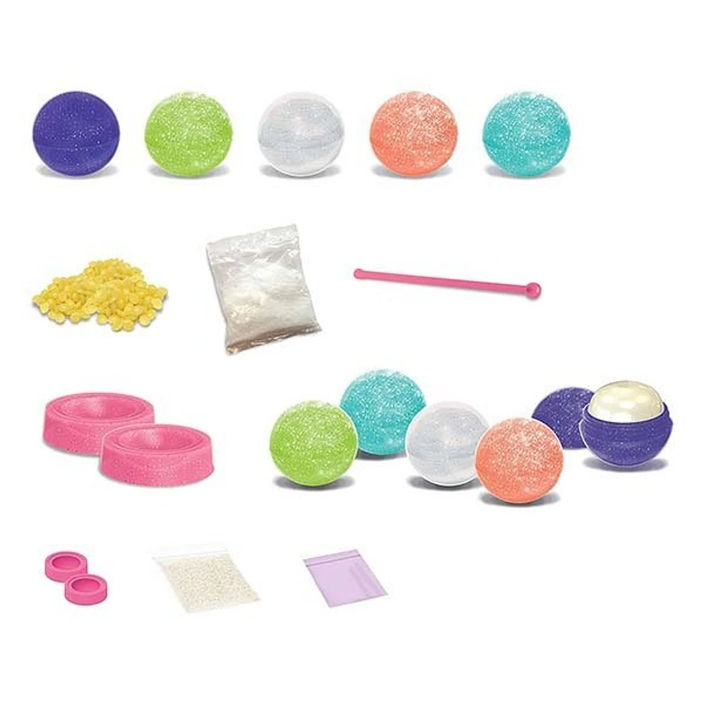 Shimmering lip balms kit