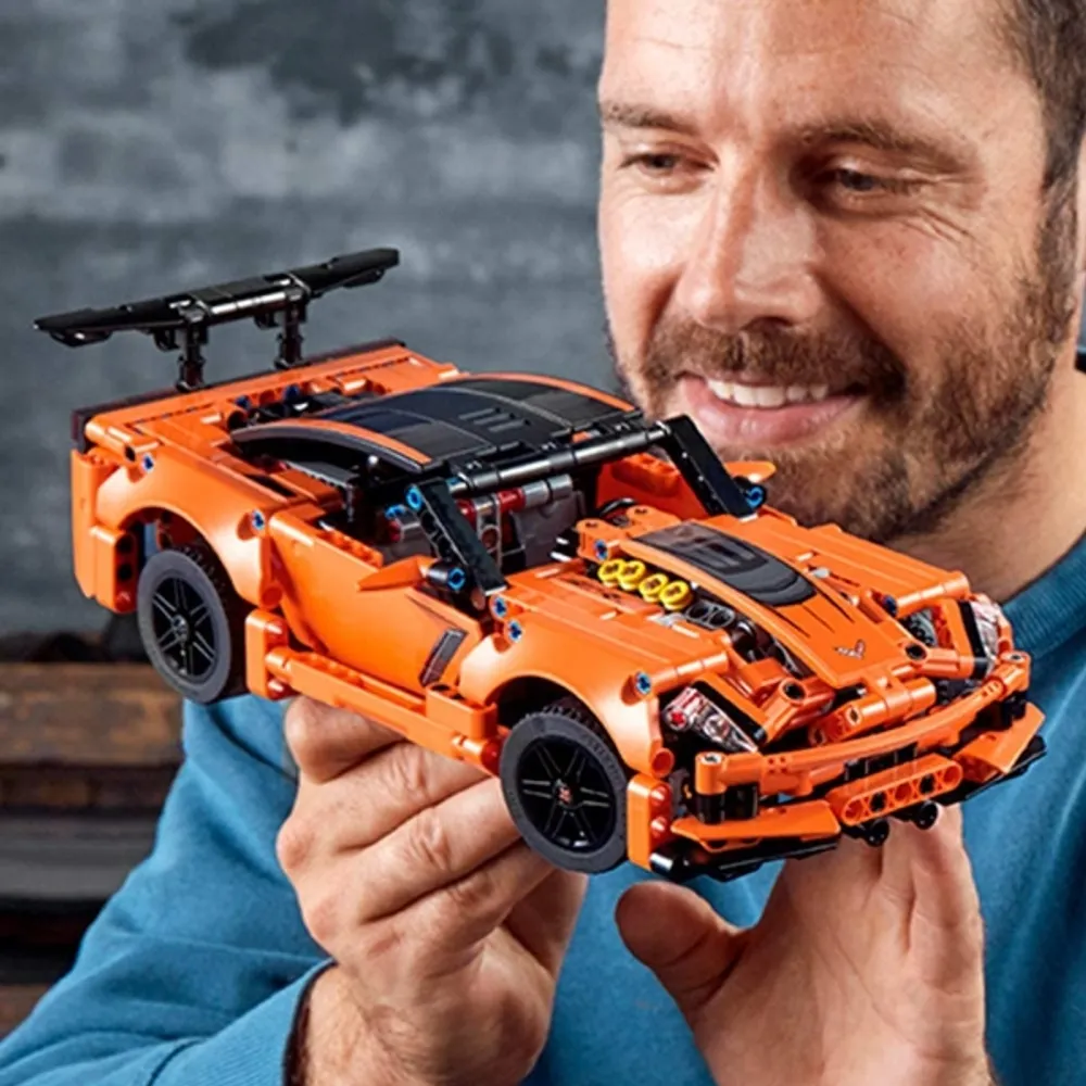 strimmel hende lag LEGO Technic Chevrolet Corvette ZR1 42093 Kit (579 Piece) | Scarborough  Town Centre