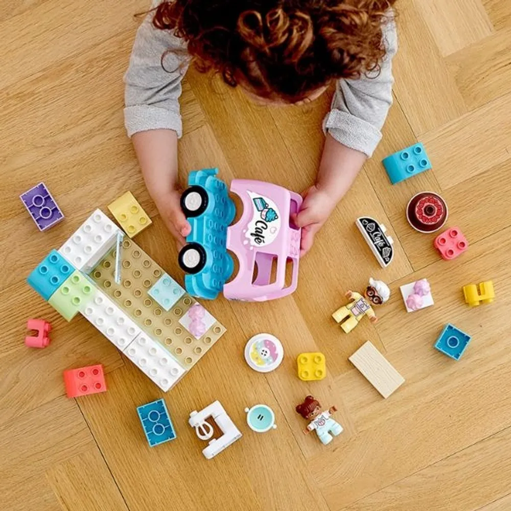 LEGO Duplo: Town Bakery 10928 Play Café - 46 Pieces | Scarborough Town Centre