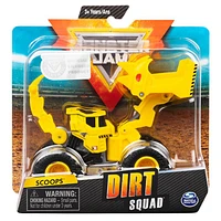 Monster Jam, Official Scoops Dirt Squad Scooper Monster Truck with Moving Parts, 1:64 Scale