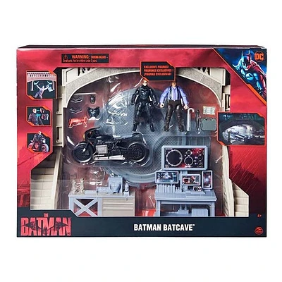 Dc Comics, Batman Batcave With Exclusive Batman And Penguin Action Figures And Batcycle